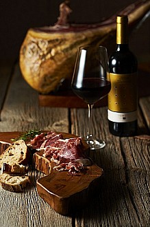 ★創業祭2025★イベリコ豚　ミニ原木　レアル・ベジョータ　生ハムブロック